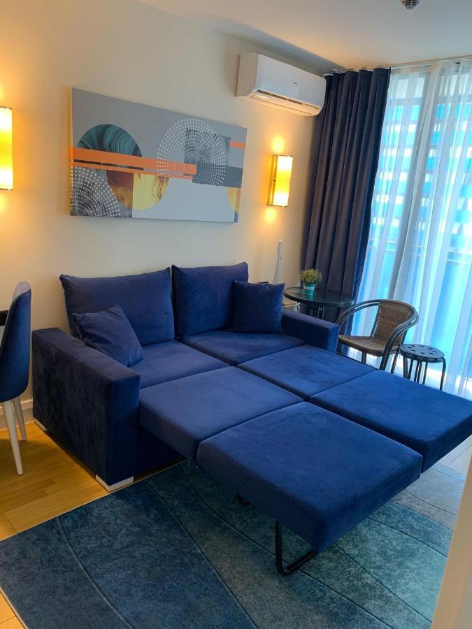 Orbi City Luxury Suit 巴统 外观 照片