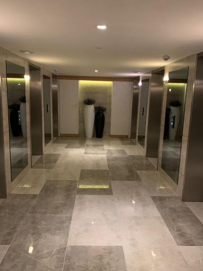 Orbi City Luxury Suit 巴统 外观 照片